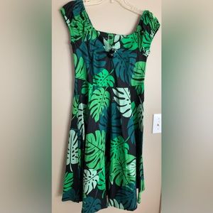 NWT  MUTE LAMB  Tropical Leaves Dress  Size S